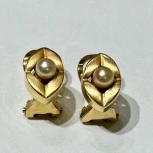 Vintage Elegant Gold Plated 925  Silver with Pearl Earrings